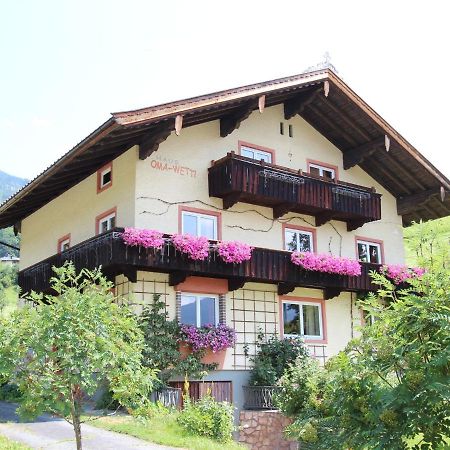 Apartment In Hopfgarten Brixental Near Ski Lift ホップフガルテン・イム・ブリクセンタール エクステリア 写真